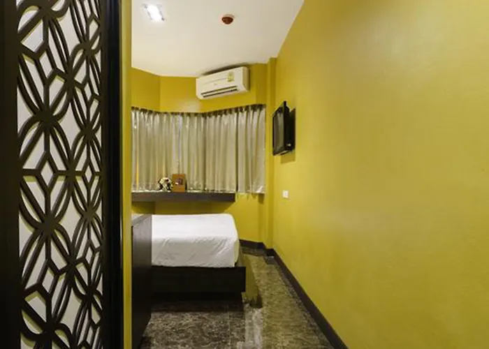 Khaosan Palace Hotel