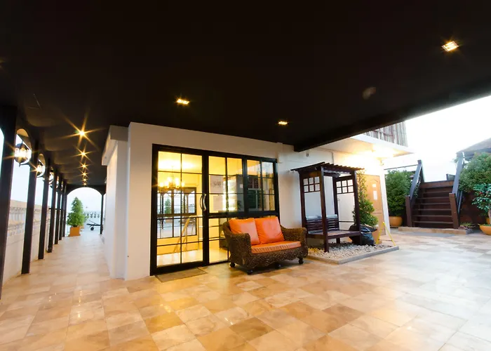 Khaosan Palace Hotel