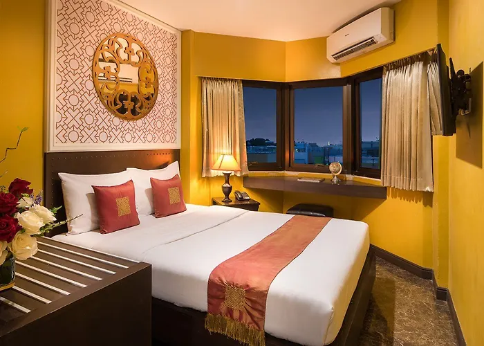 Khaosan Palace 3*